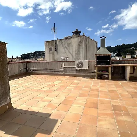 Big Terrace And Bbq Apartment